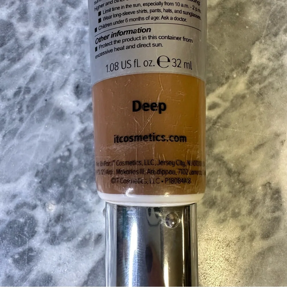 It‎ Cosmetics CC Foundation Deep